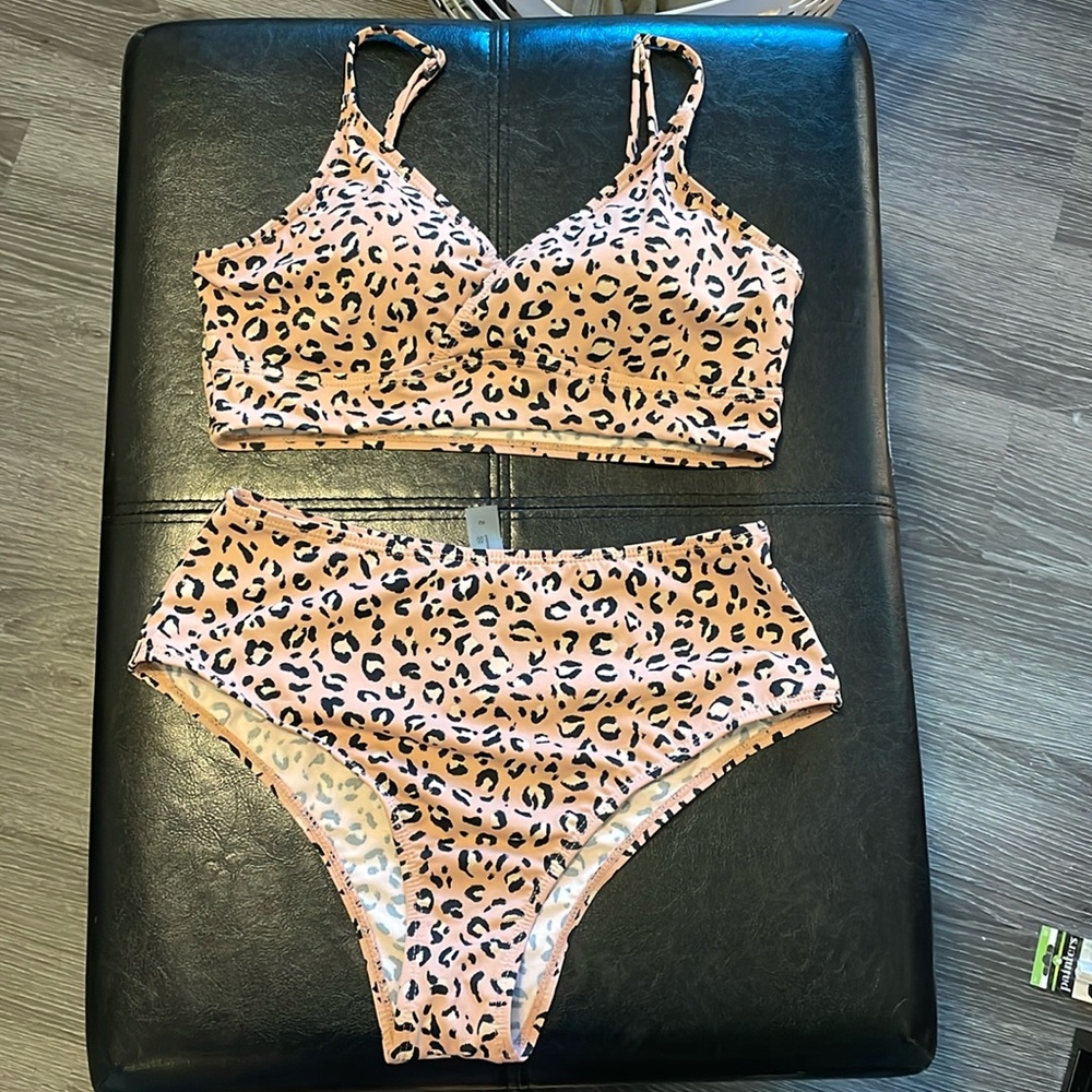Women’s size Small bikini